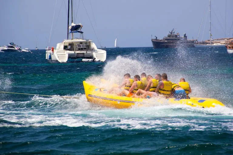 Bananenboot Ibiza